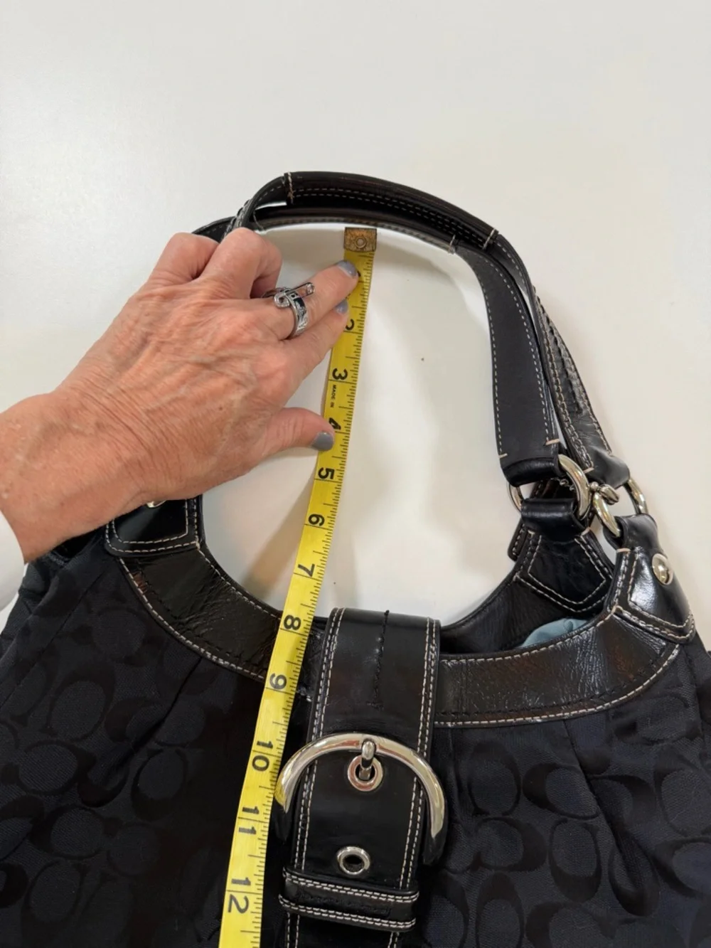 Coach Soho Lynn Signature Hobo Bag F15083 Black Leather Trim Y2K Vintage Classic - Picture 16 of 16